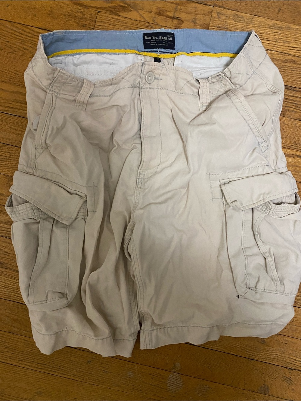 Nautica Men’s Light Beige Cargo Shorts